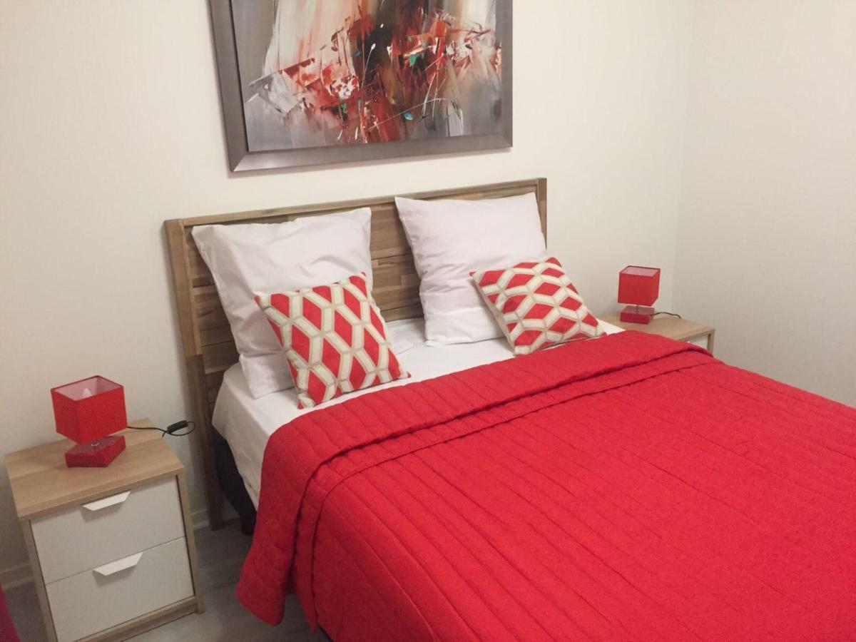 Red-Line Apartment Сери Екстериор снимка