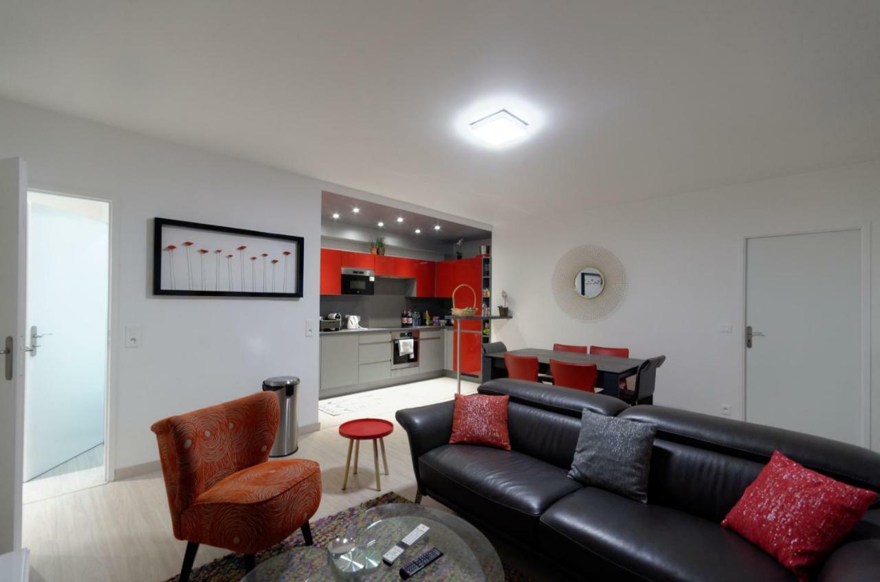 Red-Line Apartment Сери Екстериор снимка
