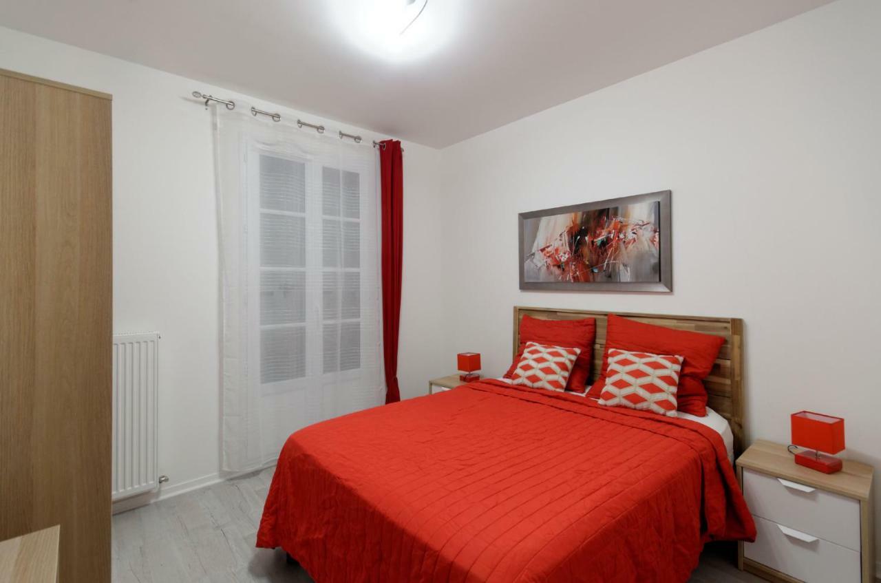 Red-Line Apartment Сери Екстериор снимка