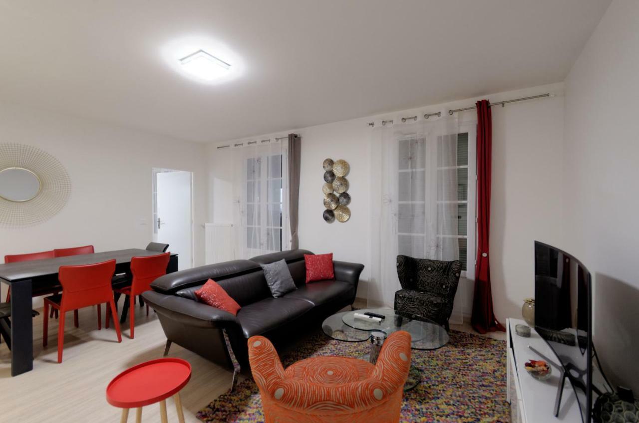Red-Line Apartment Сери Екстериор снимка